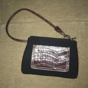 Liz Claiborne,Black mini purse wristlet.Size OS